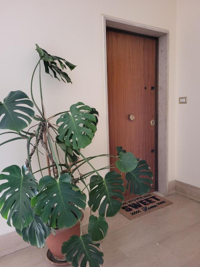 Boutique Maison - Pentimalli 84 Rome Bagian luar foto