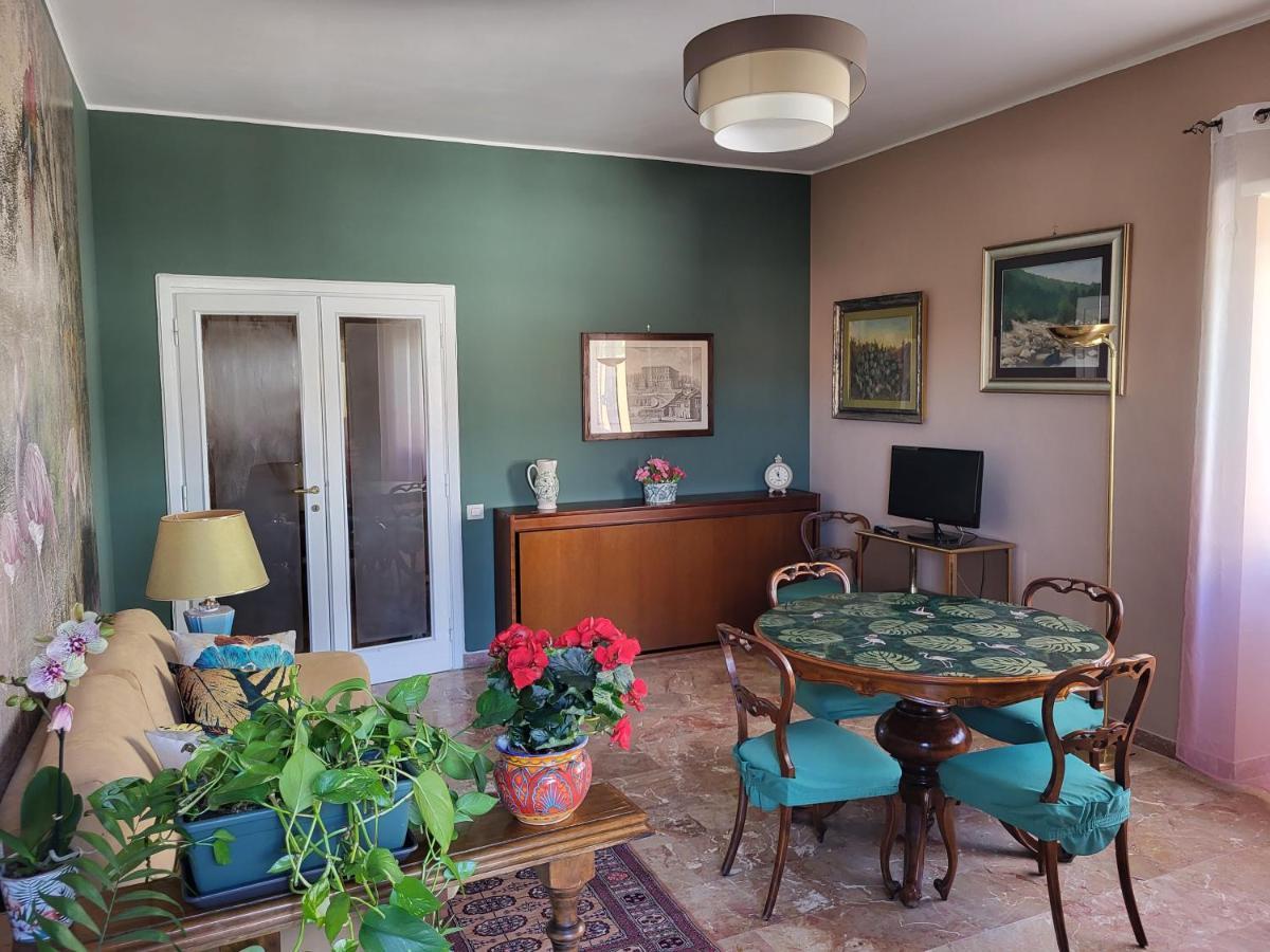 Boutique Maison - Pentimalli 84 Rome Bagian luar foto